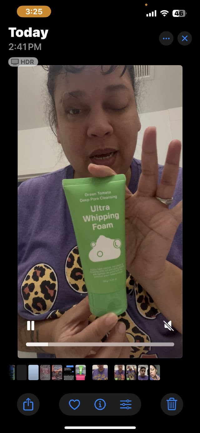 Sungboon Editor Green Tomato Pore Blurring Sun Cream SPF50+ PA++++ review photo by Productreviewer
