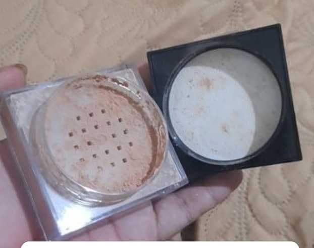 Maybelline Fit Me Mineral Loose Finishing Powder review photo by ambellabata1518 