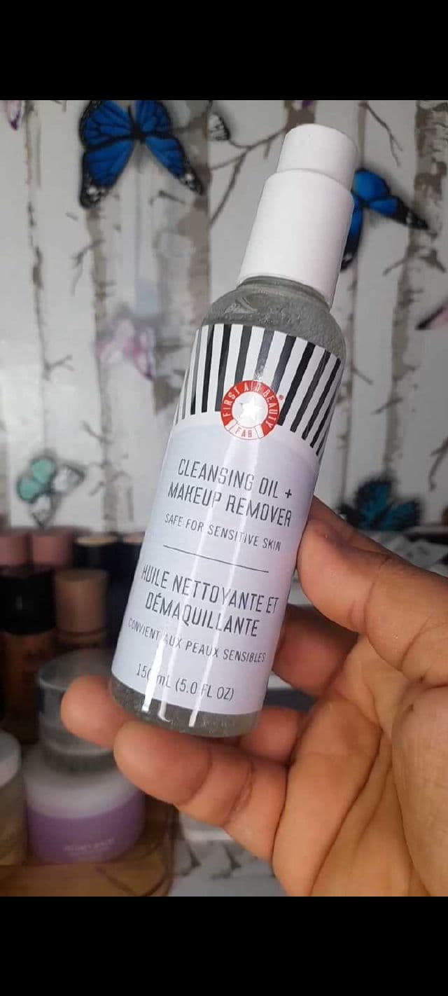 First Aid Beauty Cleansing Oil + Makeup Remover review photo by ambellabata1518 