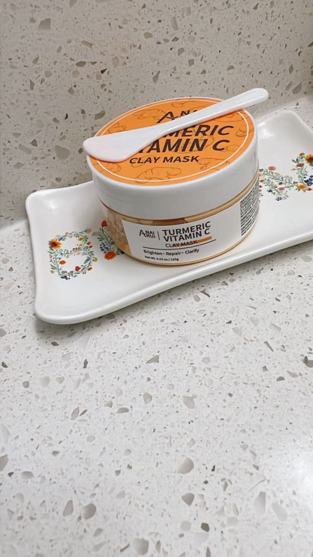 ANAIRUI Skin Care Turmeric Vitamin C Peel-off Mask review photo by CarolMontilha