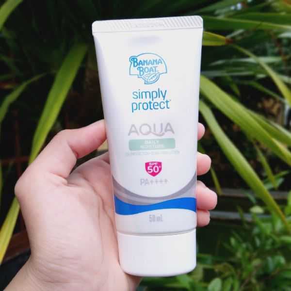 Banana Boat Simply Protect Aqua Long Wearing Moisture SPF50 review photo by dichanp