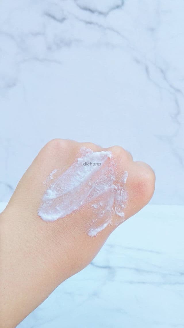 Shinzu'i Sakura Skin Lightening Body Scrub  review photo by dichanp