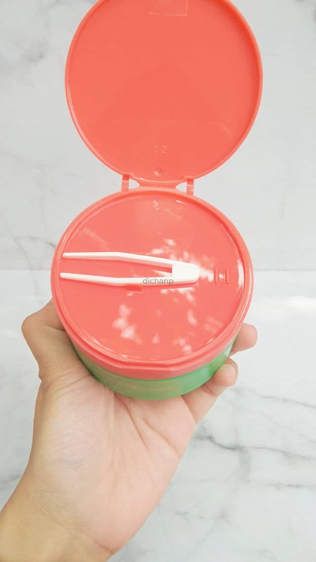 Base Daily Renewal Natural Exfoliating Pads review photo by dichanp