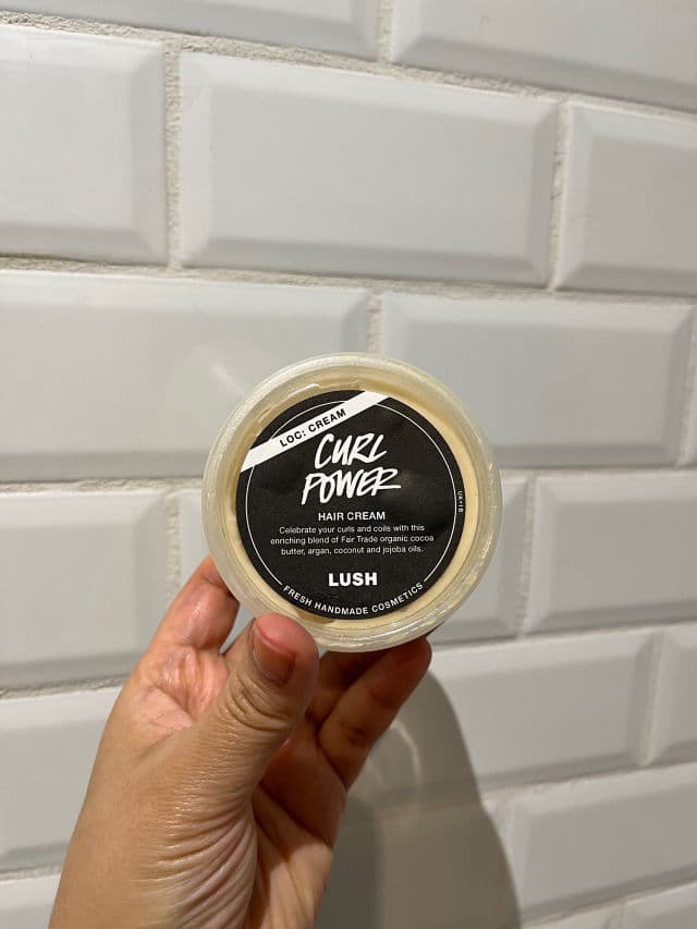 LUSH Curl Power Hair Cream review photo by Itscoco