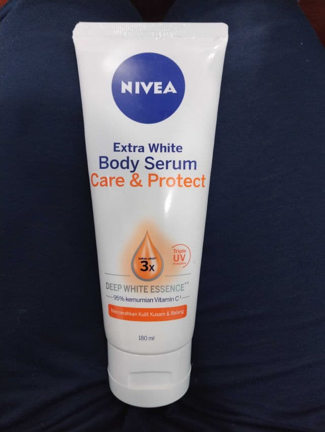 Nivea Extra White Body Serum Care & Protect review photo by pickyindahh
