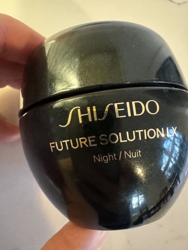 Shiseido Future Solution LX Total Regenerating Cream Night review photo by michelsps