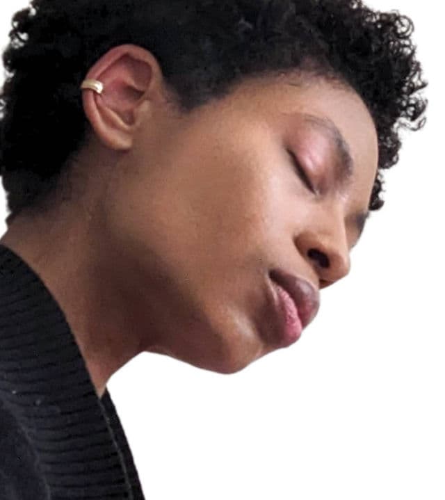 Keys Soulcare It's Like Skin 2-in-1 Concealer + Tint review photo by ChillinWithQuanie