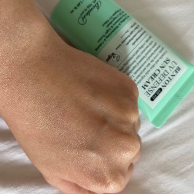 BENTON Air Fit UV Defense Sun Cream SPF 50+ PA++++ review photo by daisieskincare