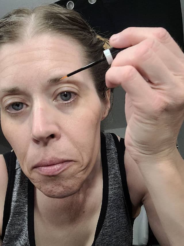 ELF Enhancing Brow & Lash Serum review photo by Rockinmomlife