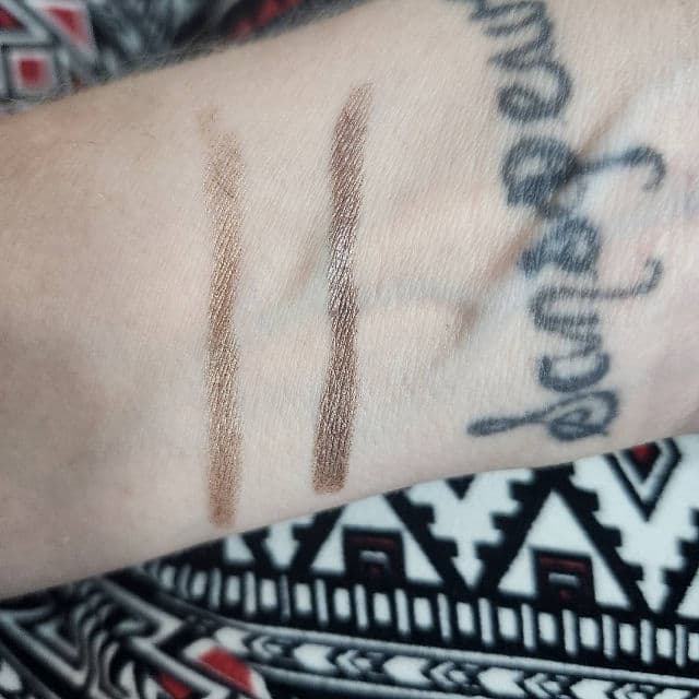 Laura Mercier Caviar Stick Eye Shadow review photo by Rockinmomlife