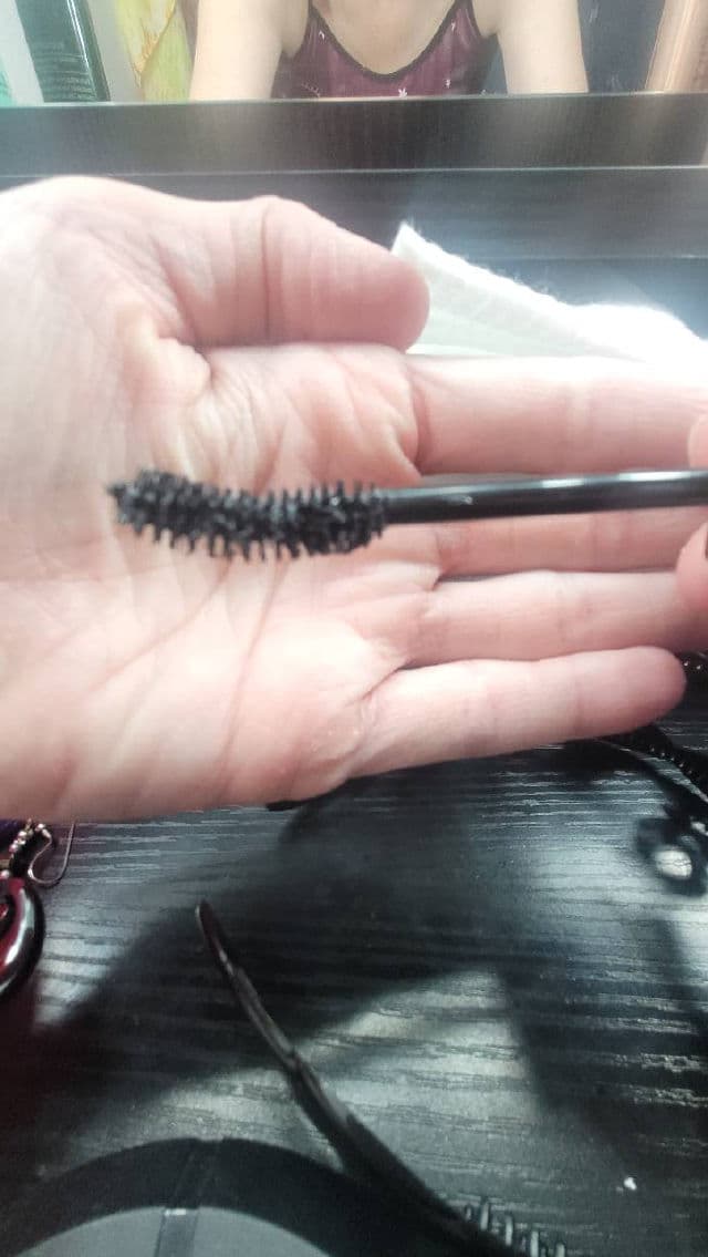 LYS Beauty Lash Confidence Mascara review photo by Rockinmomlife