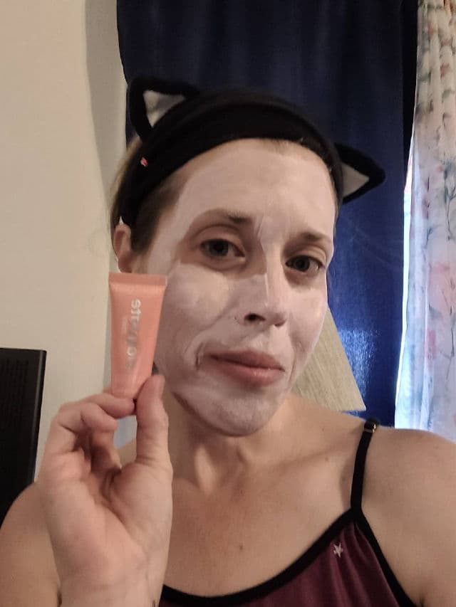 DEW of the GODS Claydate Healing Mask review photo by Rockinmomlife