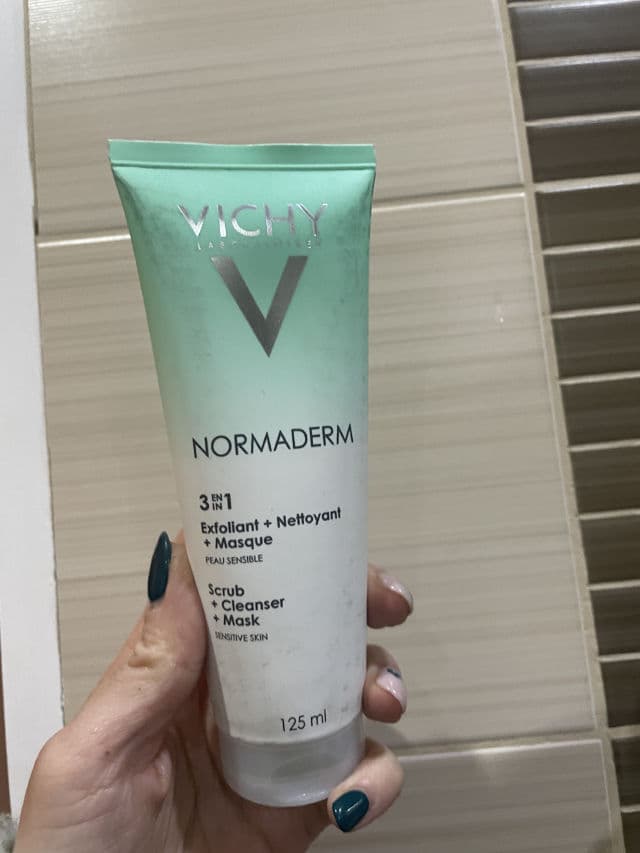 Vichy Normaderm 3-In-1 Cleanser review photo by katiek82