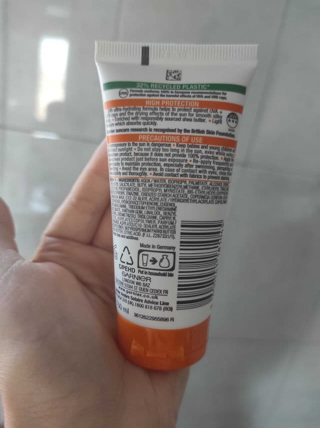 Garnier Delial Sensitive Advanced Facial UV Crema Anti-Brillos SPF 30 review photo by unalibradel93