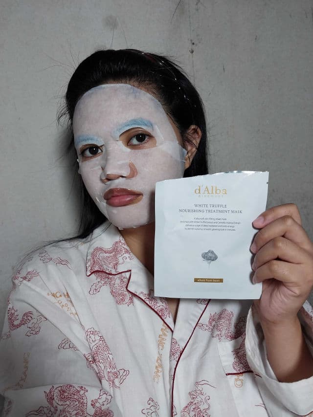 D' Alba Piedmont White Truffle Nourishing Treatment Mask review photo by Ewikapotato