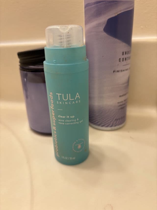 TULA Skincare Clear It Up Acne Clearing and Tone Correcting Gel review photo by beyoubeautifull