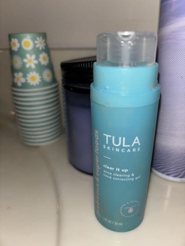 TULA Skincare Clear It Up Acne Clearing and Tone Correcting Gel review photo by beyoubeautifull