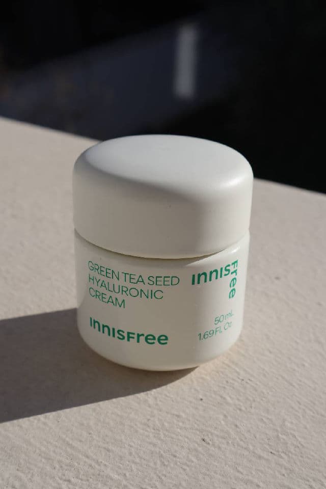 INNISFREE Green Tea Seed Hyaluronic Cream review photo by Keguritv
