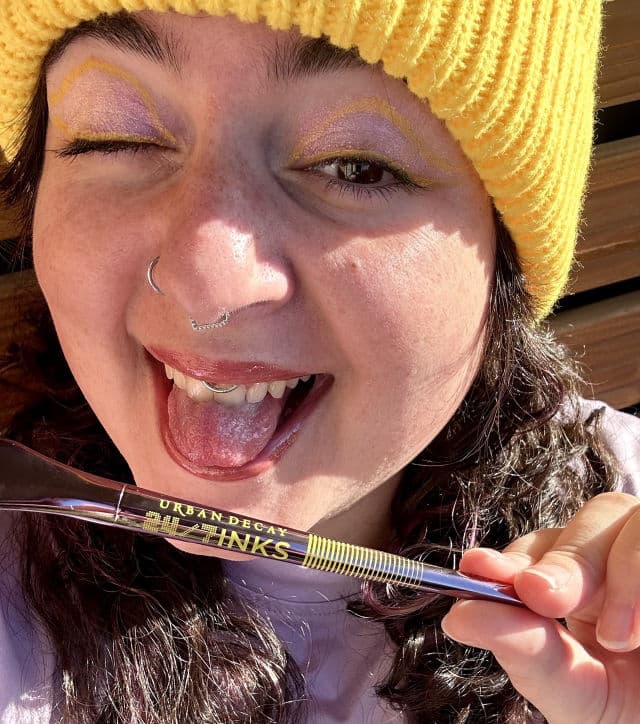 Urban Decay 24/7 Inks Easy Ergonomic Liquid Eyeliner Pen - Ozone review photo by mybeautykarma