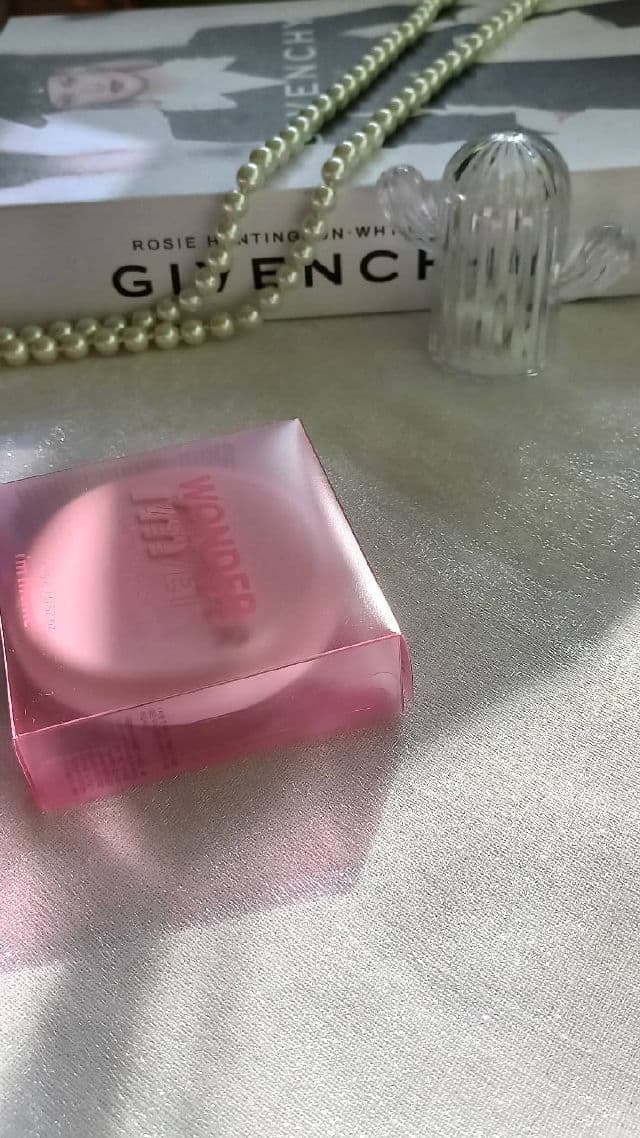 I'M MEME Wonder Velvet Lasting Cushion SPF50+ PA++++ review photo by nrsollehan