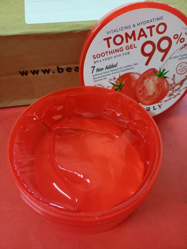 Everly Vitalize & Hydrate Tomato Soothing Gel 99% review photo by nrsollehan