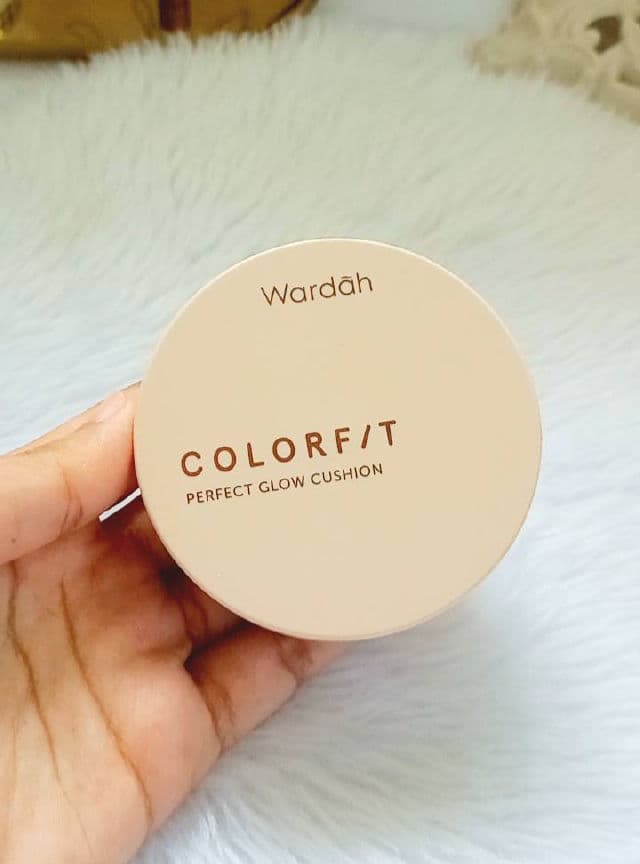 Wardah Colorfit Perfect Glow Cushion review photo by nrsollehan