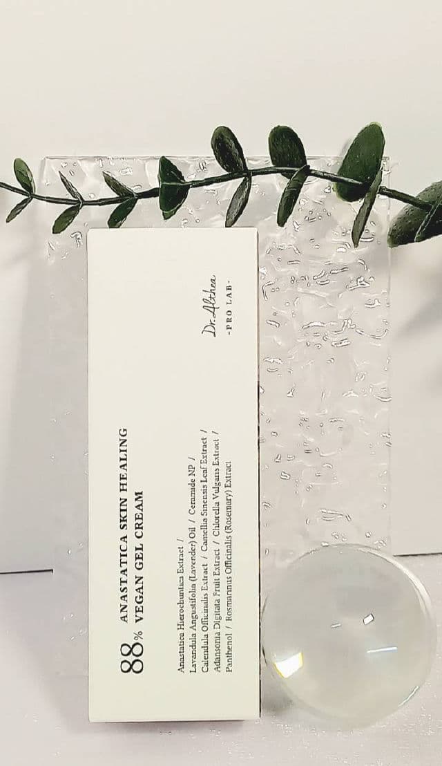 Dr. Althea Anastatica Skin Healing Gel Cream review photo by nrsollehan