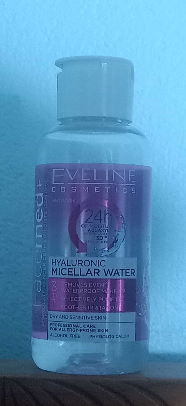 Eveline Cosmetics Facemed+ Hyaluronic Micellar Water review photo by nhunnhun