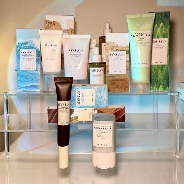 SKIN1004 Madagascar Centella Hyalu-Cica Silky-fit Sun Stick SPF50+ PA++++ review photo by tanyatss