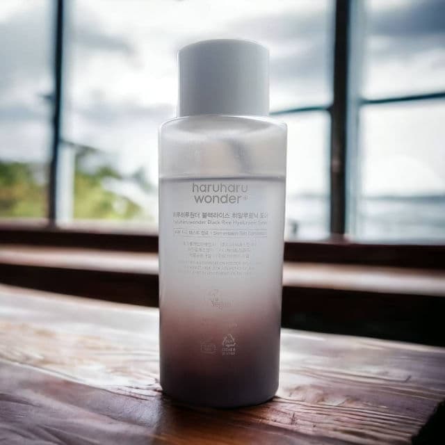 HaruHaru WONDER Black Rice Hyaluronic Toner Free of Alcohol & Fragrance review photo by skincareblogg1