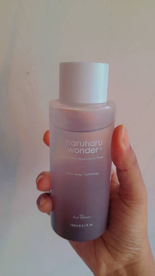 HaruHaru WONDER Black Rice Hyaluronic Toner Free of Alcohol & Fragrance review photo by skincareblogg1