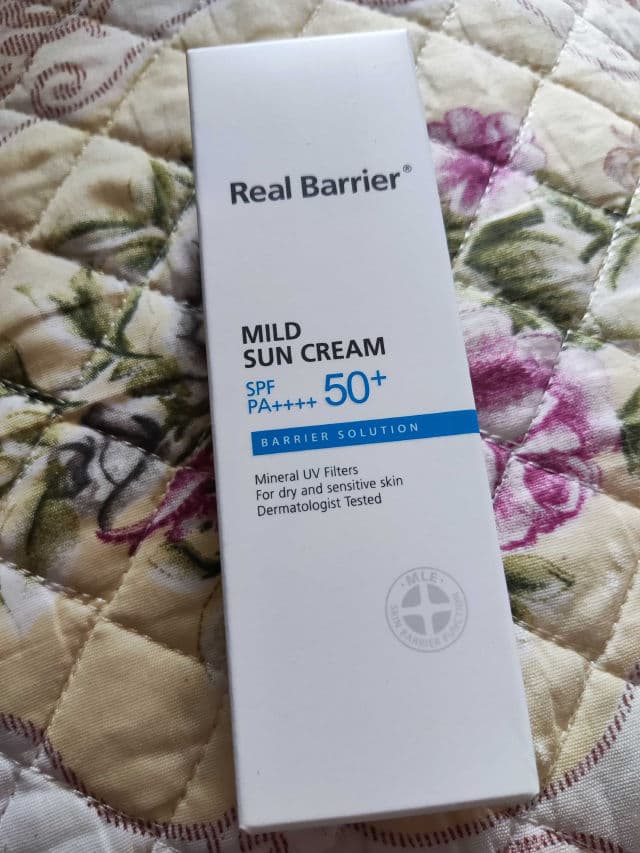Real Barrier Mild Sun Cream SPF50+ PA++++ review photo by Moon123