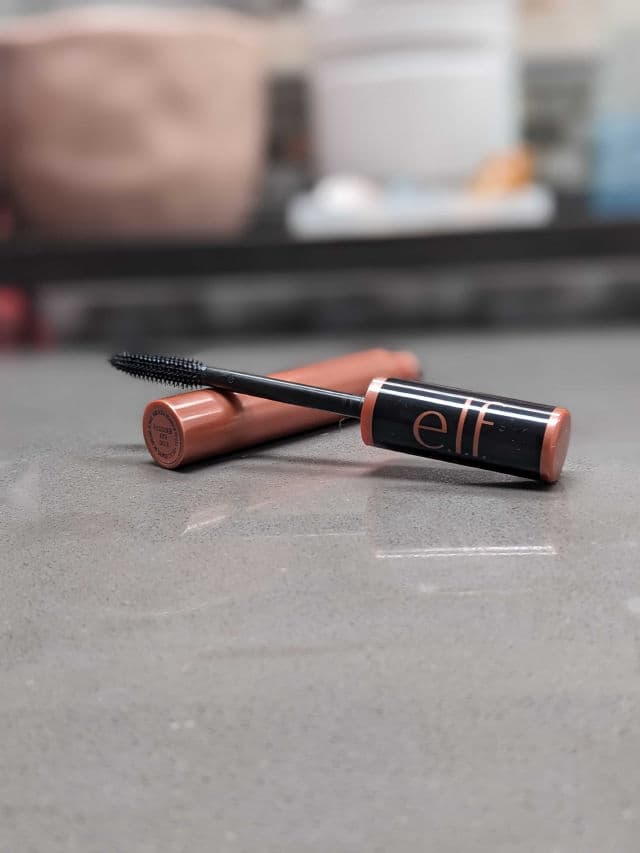 ELF Lash It Loud Mascara review photo by missashley4
