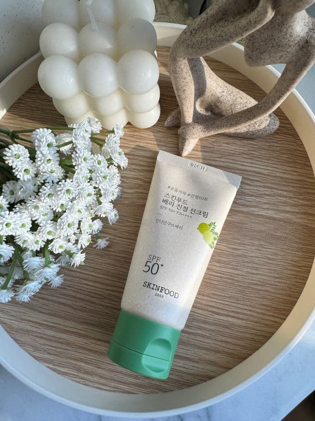 SKINFOOD Berry Soothing Sun Cream SPF50+ PA++++ review photo by Elise Katrina