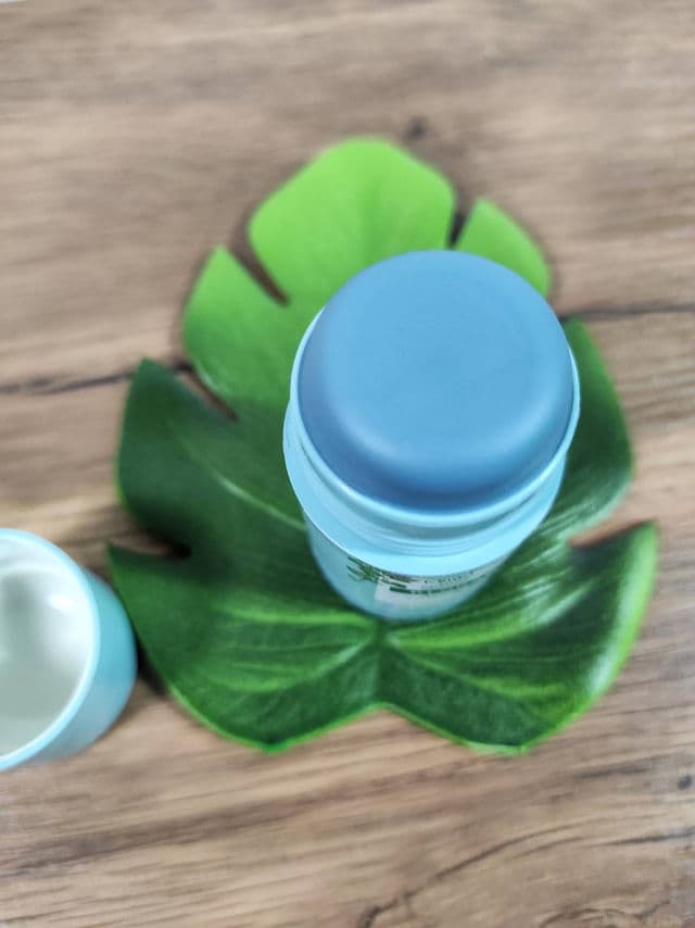 Klorane Mascarilla en Stick Menta Acuática review photo by Mariasta