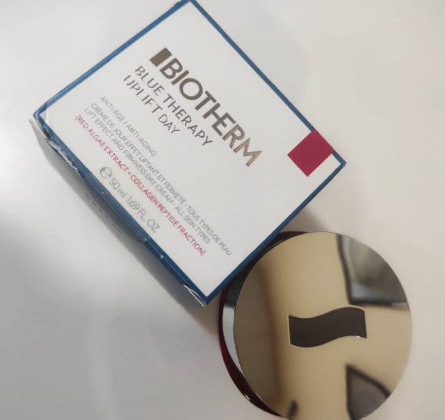 Biotherm Blue Therapy Red Algae Uplift Cream Day review photo by Mariasta