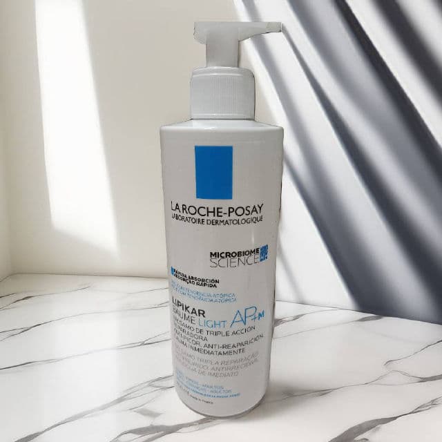La Roche-Posay Lipikar AP+M Triple Repair Moisturizing Cream review photo by AROYERY