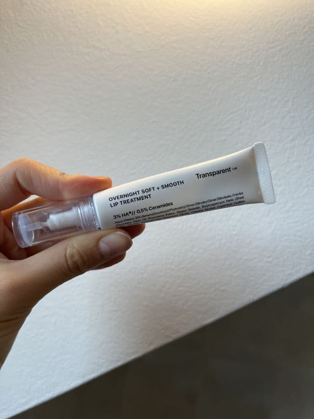 Transparent Lab Overnight Soft + Smooth Lip Treatment review photo by glowyskincarelover