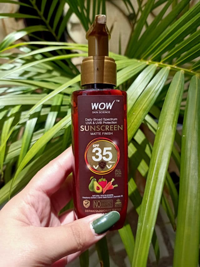 WOW Skin Science Sunscreen Matte Finish SPF 35 PA++ review photo by Dhannu