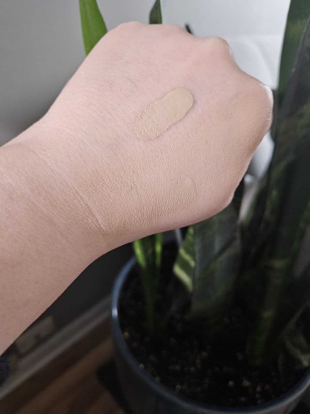 Yensa Super Serum Silk Foundation review photo by SammiChi