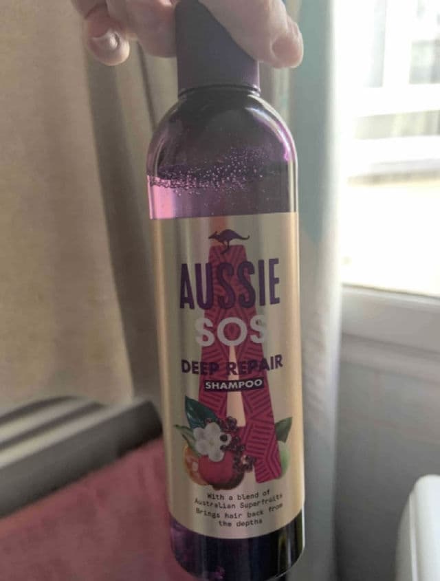 Aussie SOS Deep Repair Shampoo review photo by mirandasong