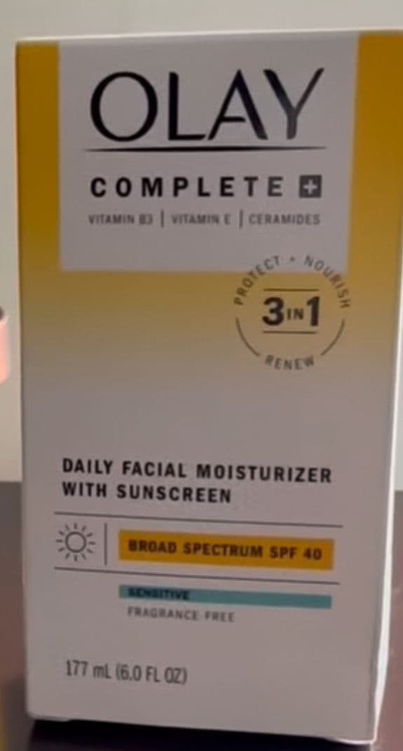 Olay Complete Lotion All Day Moisturizer with SPF 15 for Sensitive Skin review photo by temptallure