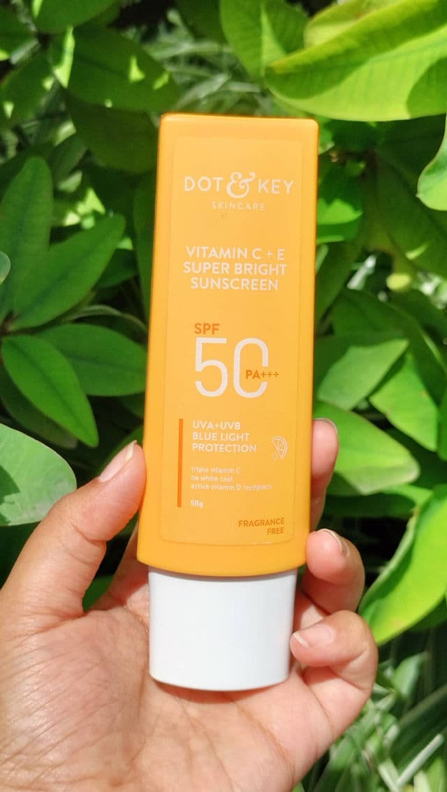Dot & Key Vitamin C + E Super Bright Sunscreen SPF 50 PA+++ review photo by Sumaiya27