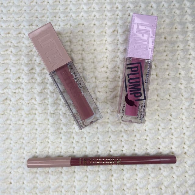 Maybelline Red Flag review photo by RateReviewRepeat