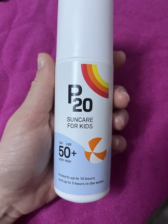 Riemann P20 Sun Cream For Kids SPF50+ review photo by CristinaBej