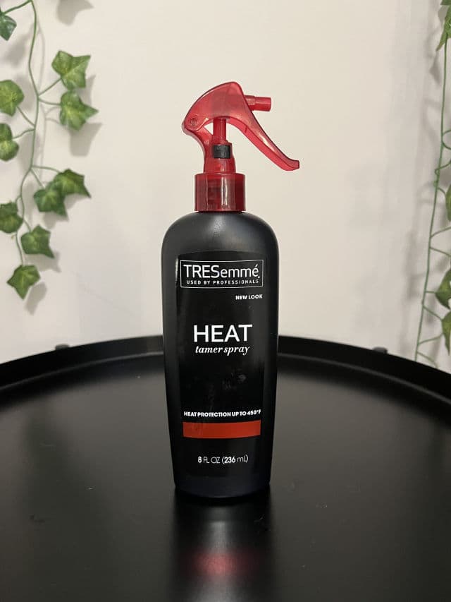 TRESemme Heat Tamer Spray review photo by Ellie05