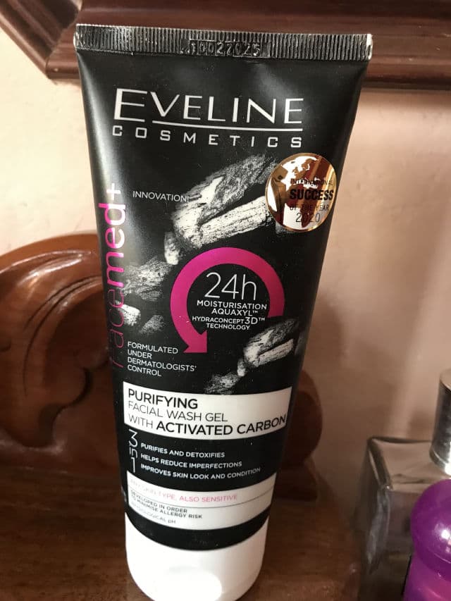 Eveline Cosmetics Facemed+ Purifying Facial Wash Paste with Activated Carbon review photo by Cruzlabrada