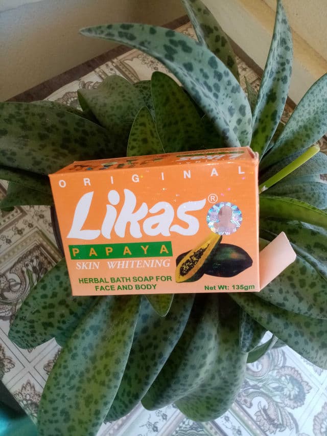 Trinidad Cosmetics Laboratory Inc. Likas Papaya Soap Bar review photo by lolaines