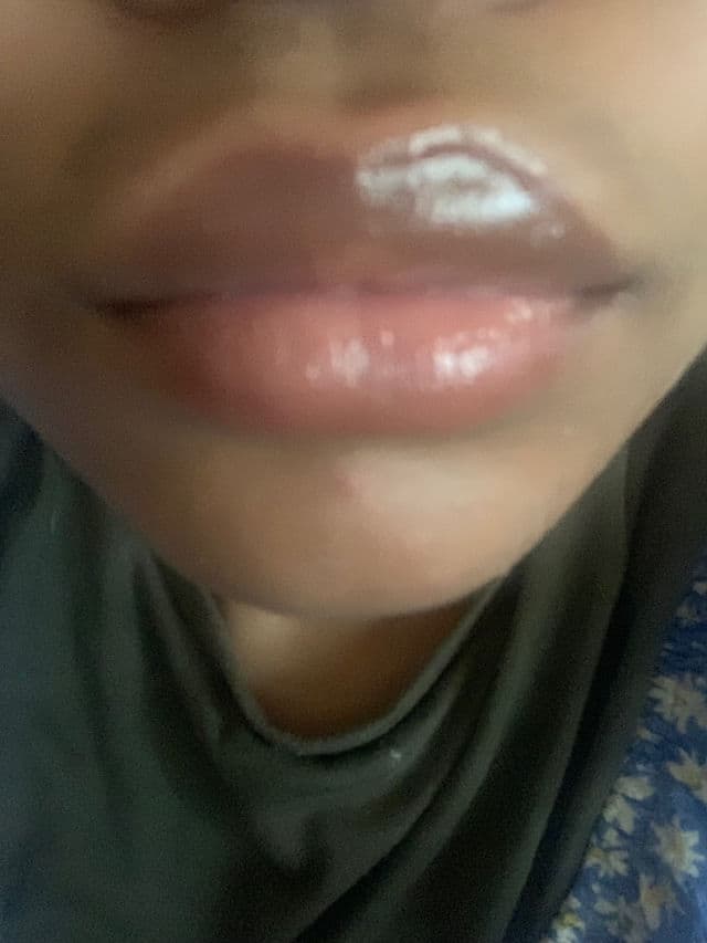 Ulta Beauty Juice Infused Lip Oil - Red Apple review photo by kenziluvs