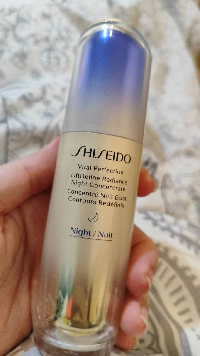 Shiseido Vital Perfection LiftDefine Radiance Night Concentrate review photo by Hastalapeinetadetodo